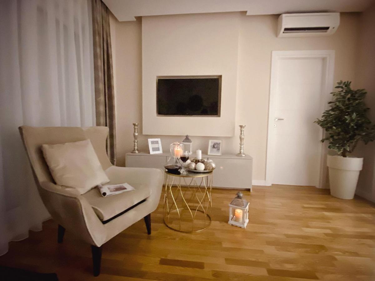 Tiffany Lux Apartment 特雷比涅 外观 照片