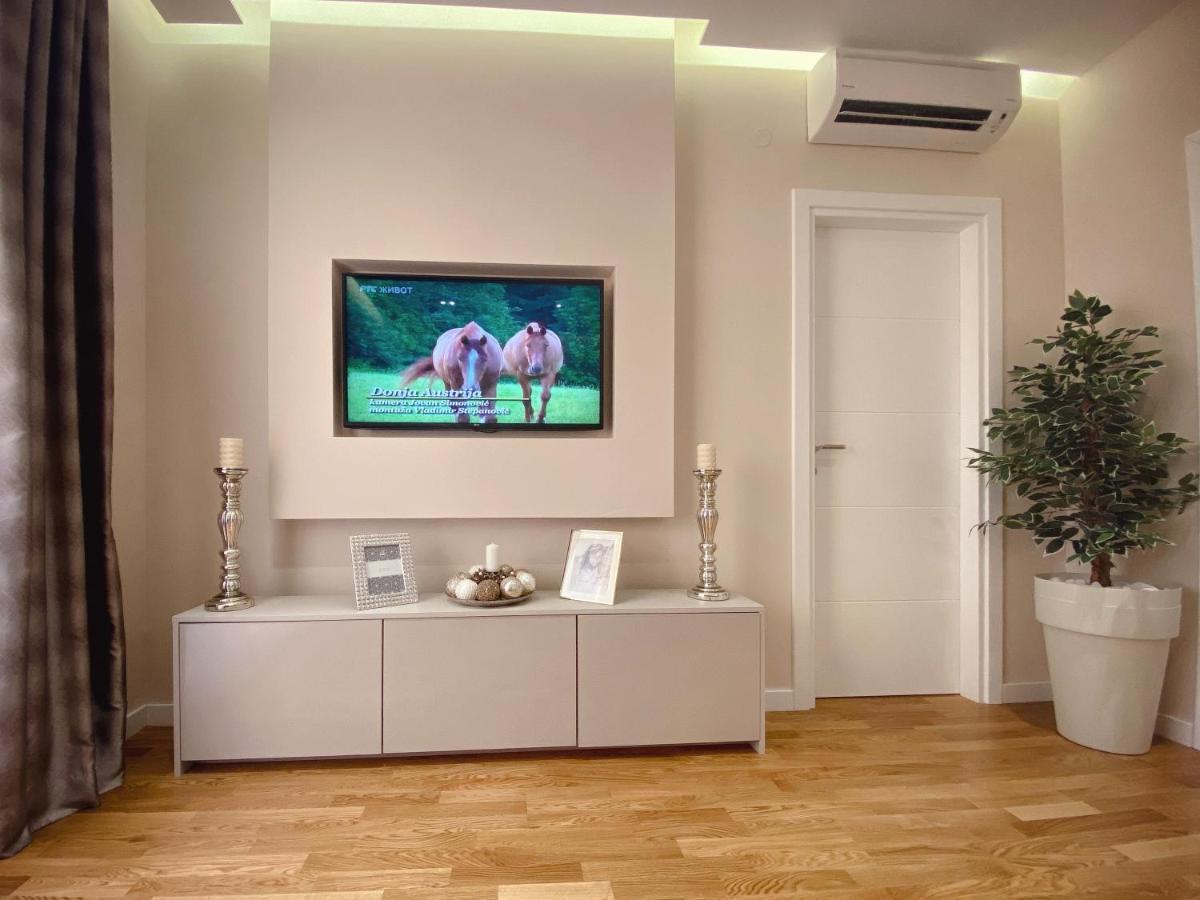Tiffany Lux Apartment 特雷比涅 外观 照片
